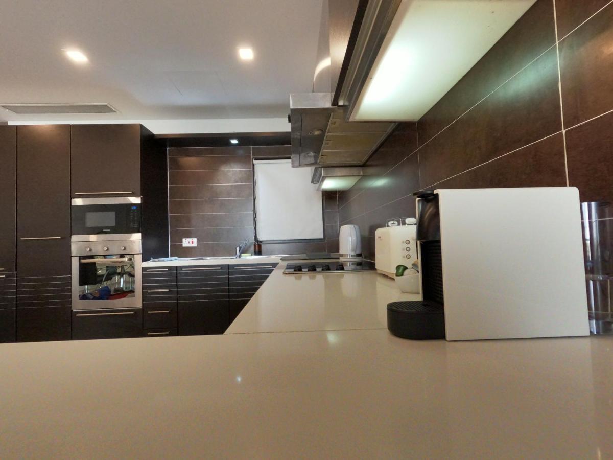 Korzo Suites St. Julian'S Экстерьер фото