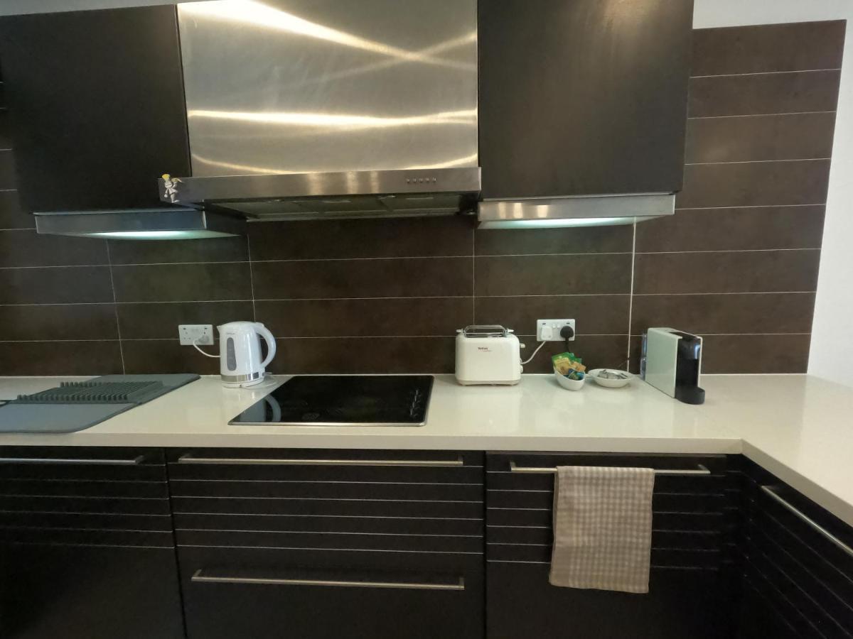 Korzo Suites St. Julian'S Экстерьер фото